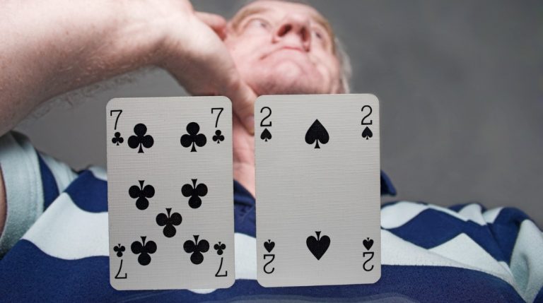 poker hand 7-2